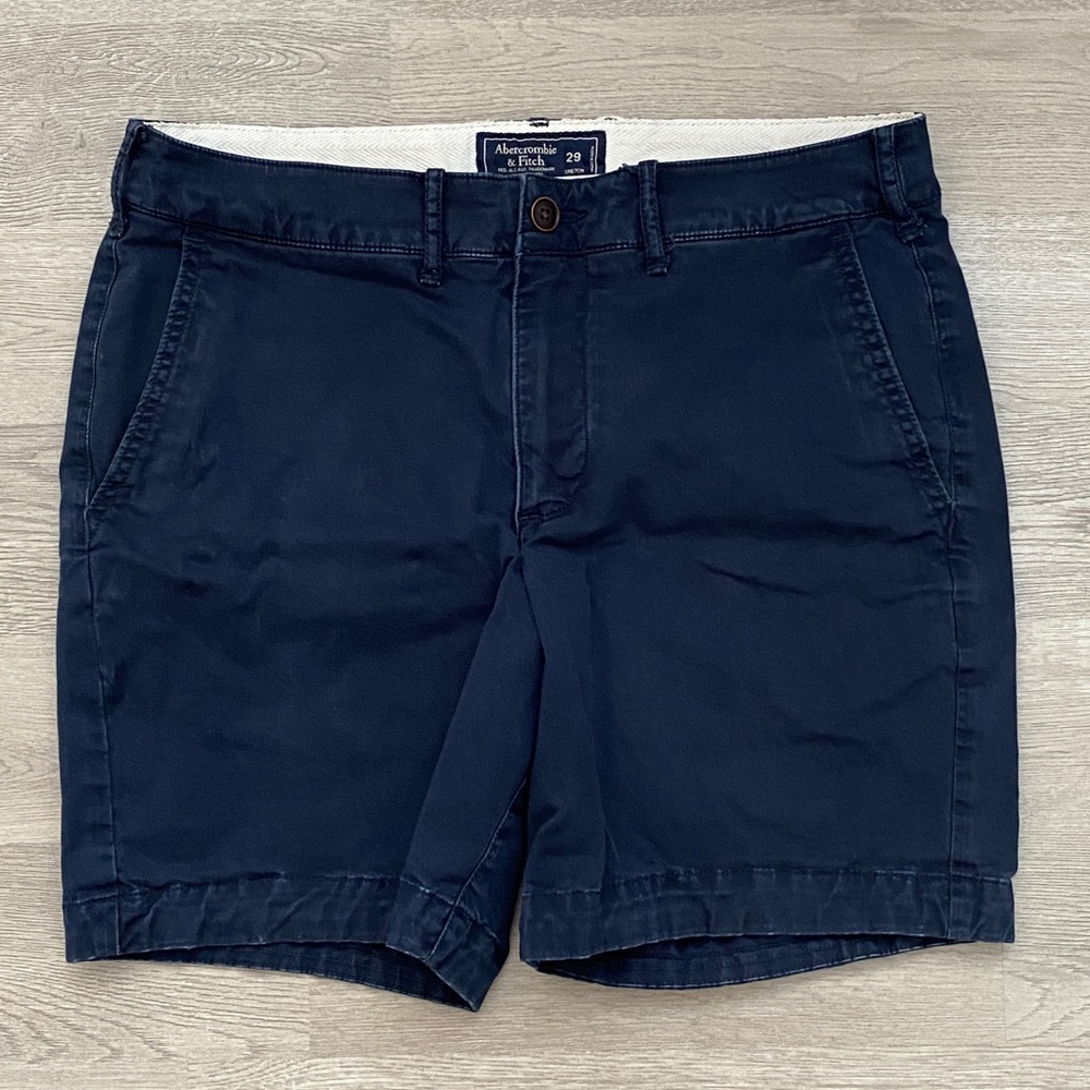 Abercrombie & Fitch flat front khaki shorts dark navy blue size 29